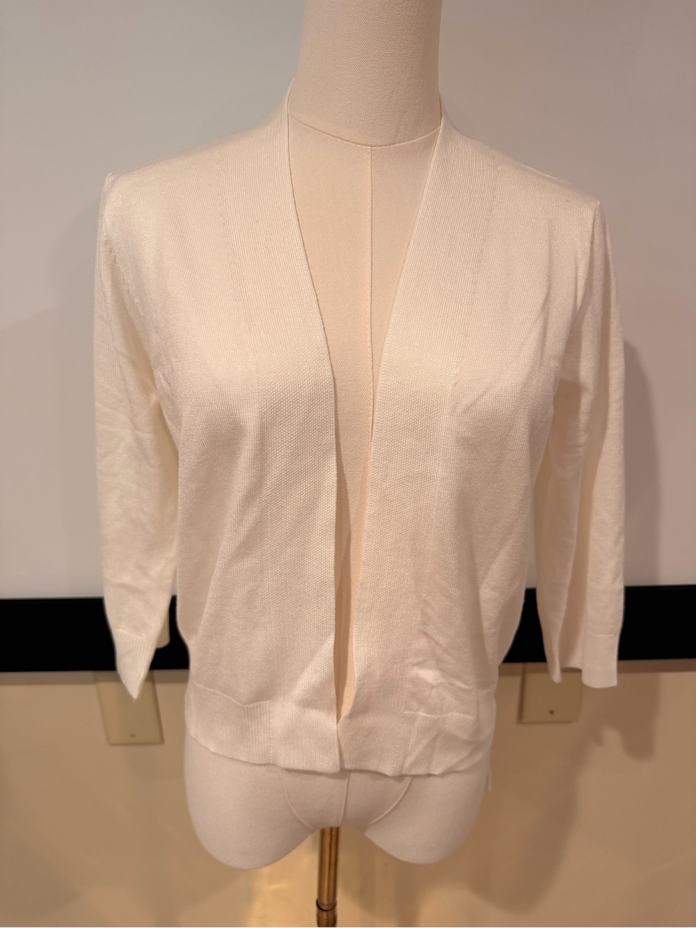 Women's Cream Open-Front Lightweight Sweater